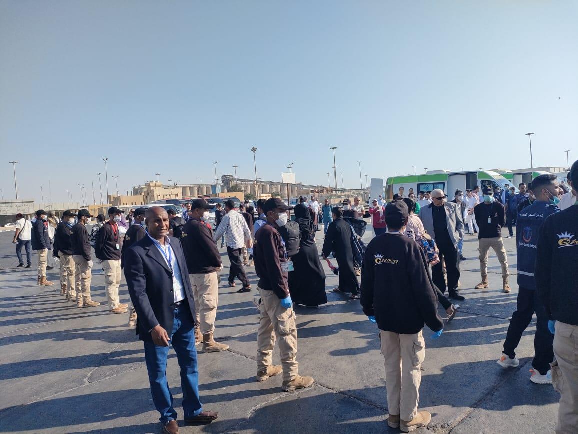 ميناء سفاجا يستقبل 466 عالقا