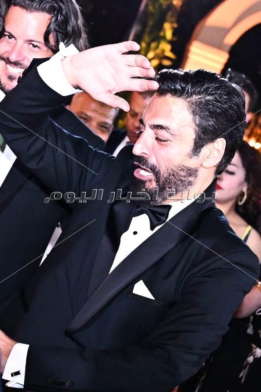 حماقي يشعل زفاف ابنة حميد الشاعري وسط النجوم