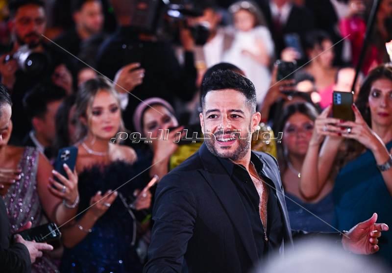 حماقي يشعل زفاف ابنة حميد الشاعري وسط النجوم