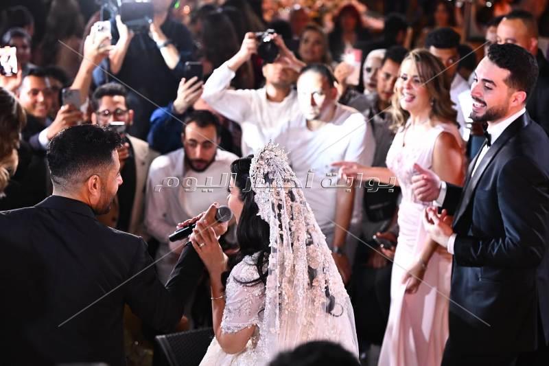 حماقي يشعل زفاف ابنة حميد الشاعري وسط النجوم