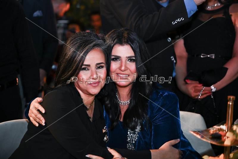 حماقي يشعل زفاف ابنة حميد الشاعري وسط النجوم