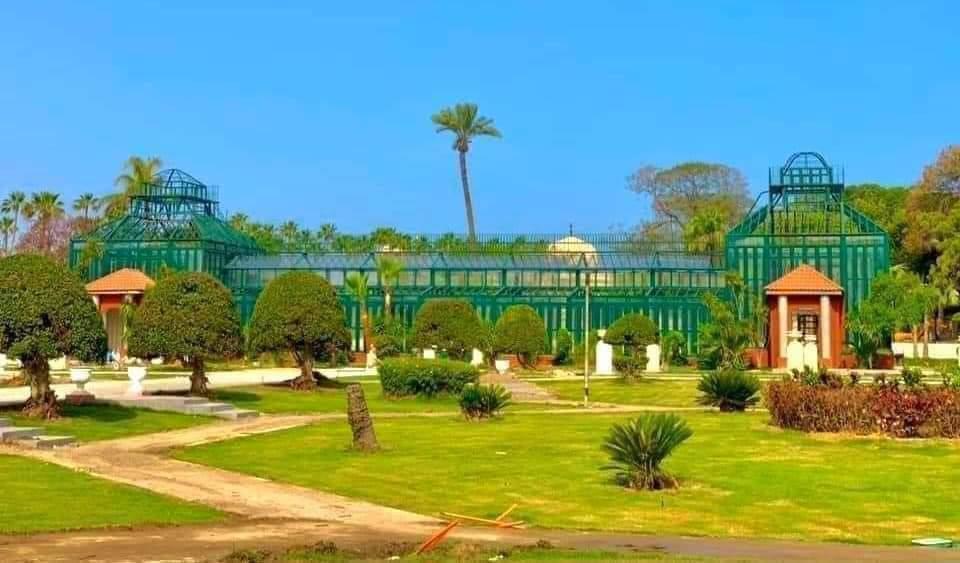حدائق أنطونيادس
