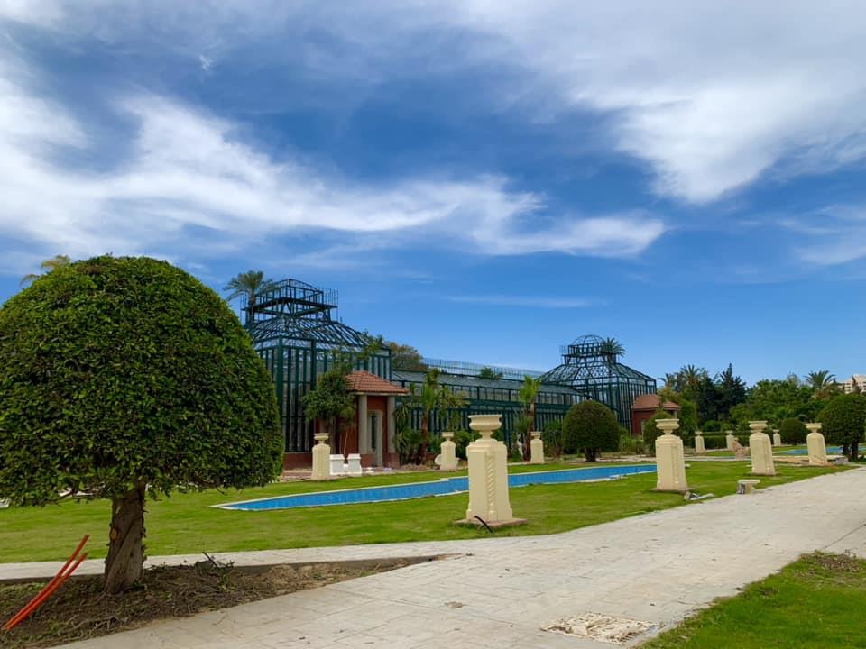 حدائق أنطونيادس