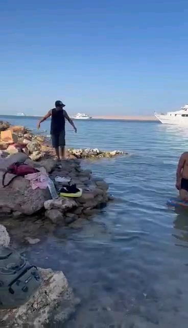 تحرك عاجل من محافظ البحر الأحمر للتصدي لواقعة إلقاء الزجاج على الشاطئ ومنع المواطنين