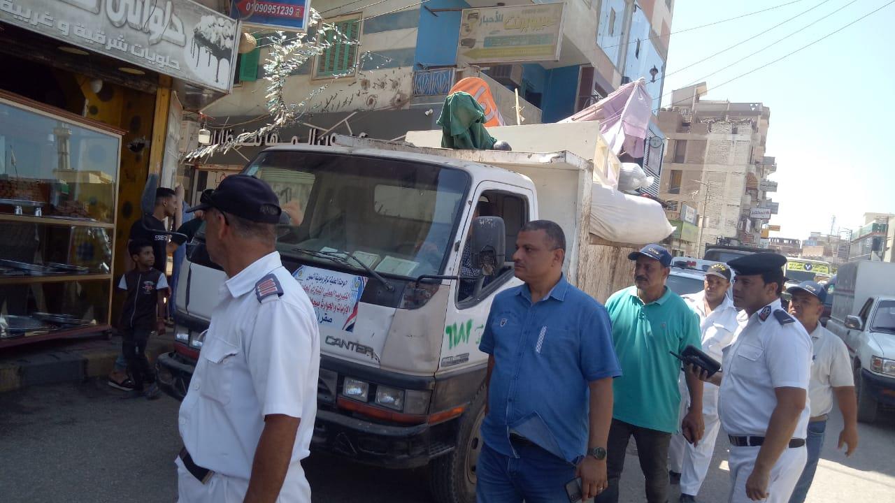 النمر : رفع 60حاله إزالة فورية وتحرير 15 محضر   بأشمون 