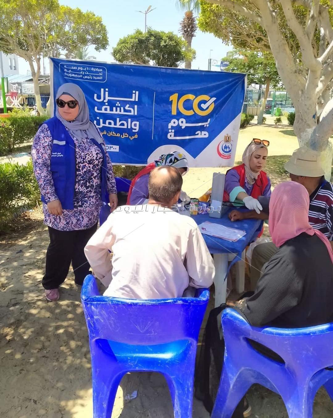وكيل وزارة الصحة بالإسماعيلية يتفقد أعمال "حملة 100 يوم صحه" بنادي شاطئ الملاحة