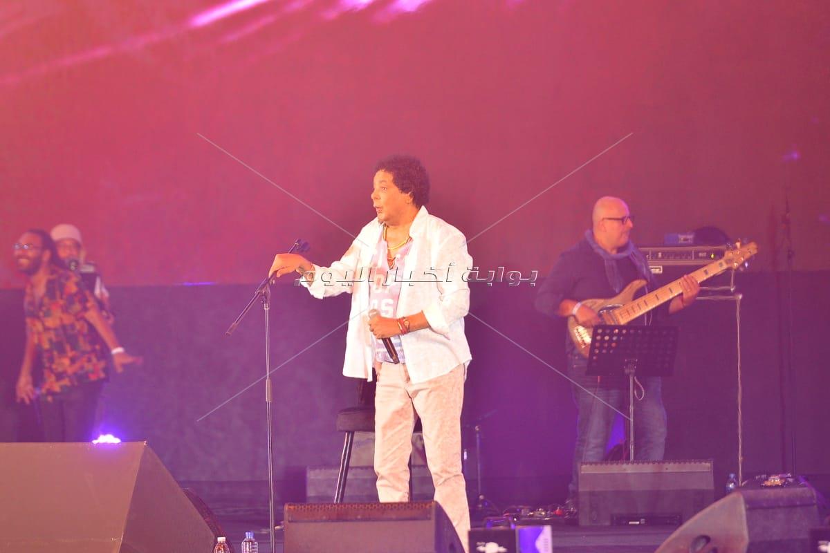 حفل محمد منير وحميد الشاعري بمهرجان العلمين
