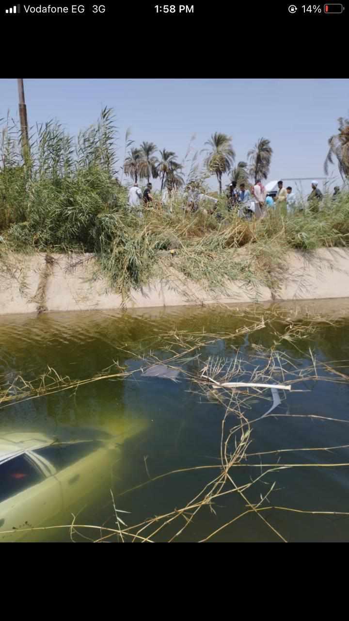 ننشر أسماء ضحايا غرق تاكسي في ترعة بقنا | صور