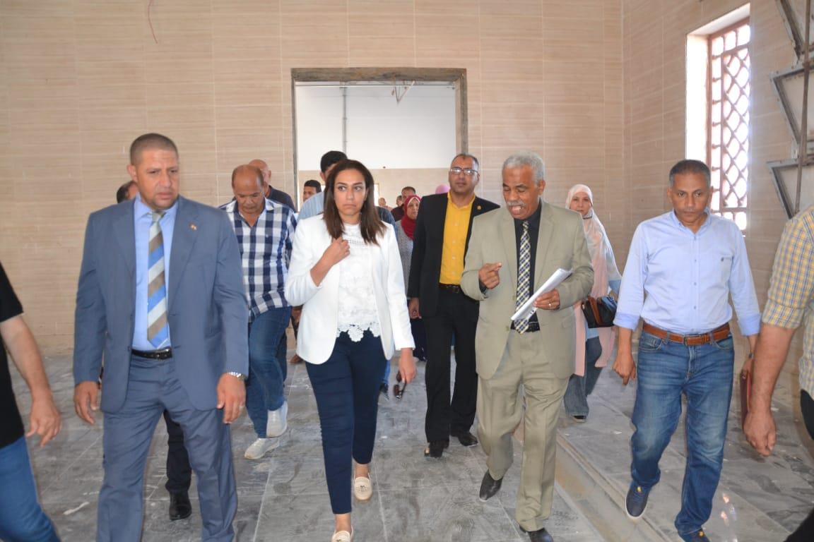نائب محافظ البحيرة تتابع الموقف التنفيذي لمشروع ميناء الصيد برشيد. 