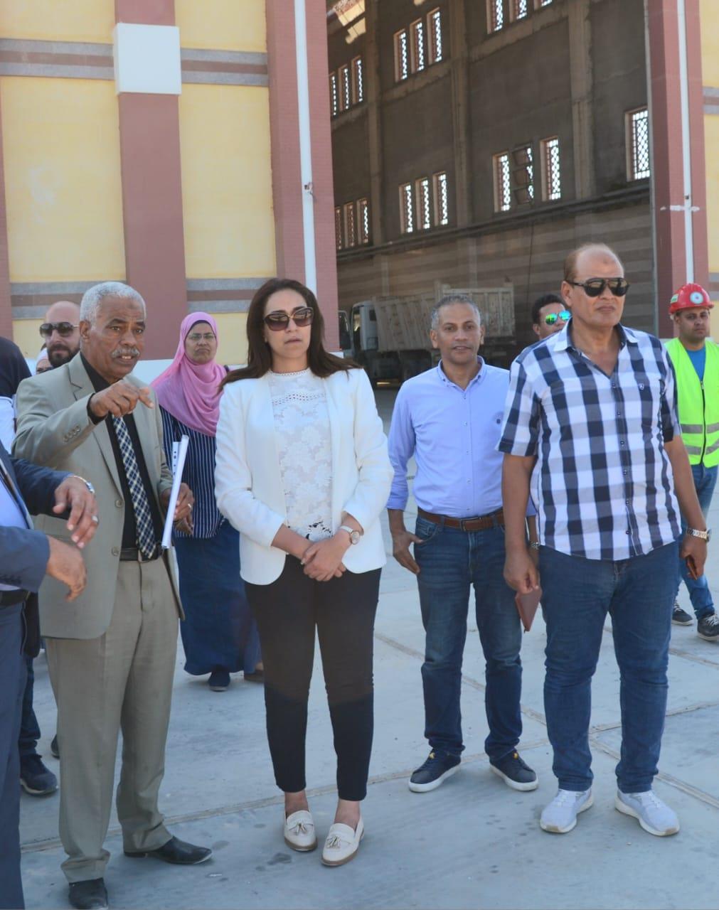 نائب محافظ البحيرة تتابع الموقف التنفيذي لمشروع ميناء الصيد برشيد. 