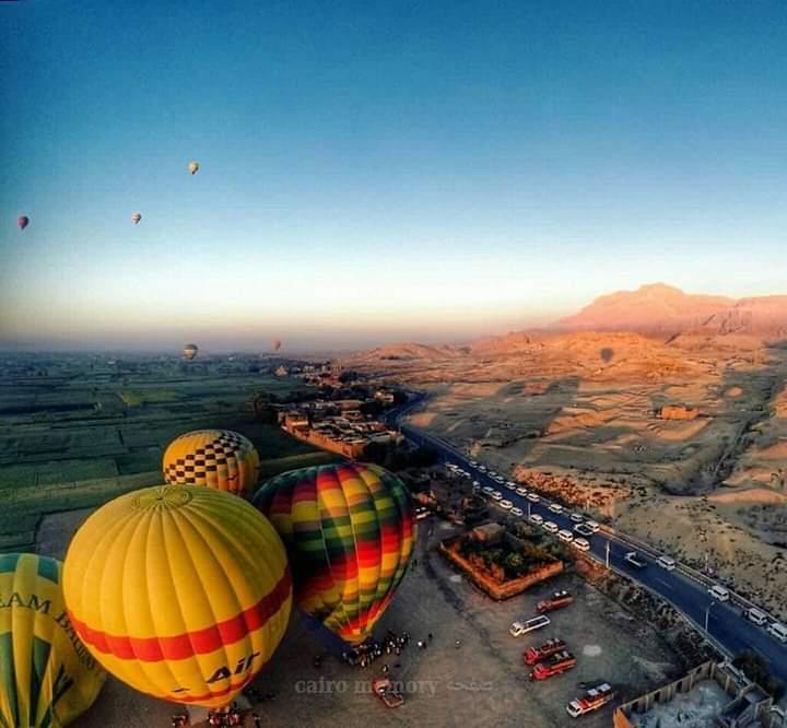 35 رحلة بالون طائر تغرد فى سماء الاقصر اليوم وعلى متنها 845 سائح