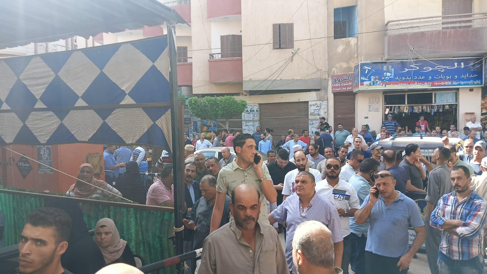 الفيوم تنتفض لدعم الرئيس عبد الفتاح السيسى فى التوكيلات الرئاسية 