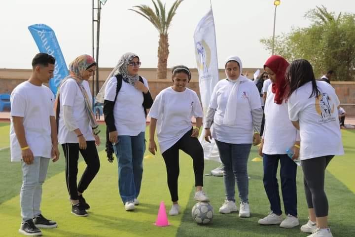 طلاب جامعة الأقصر يشاركون في معسكر تدريبي