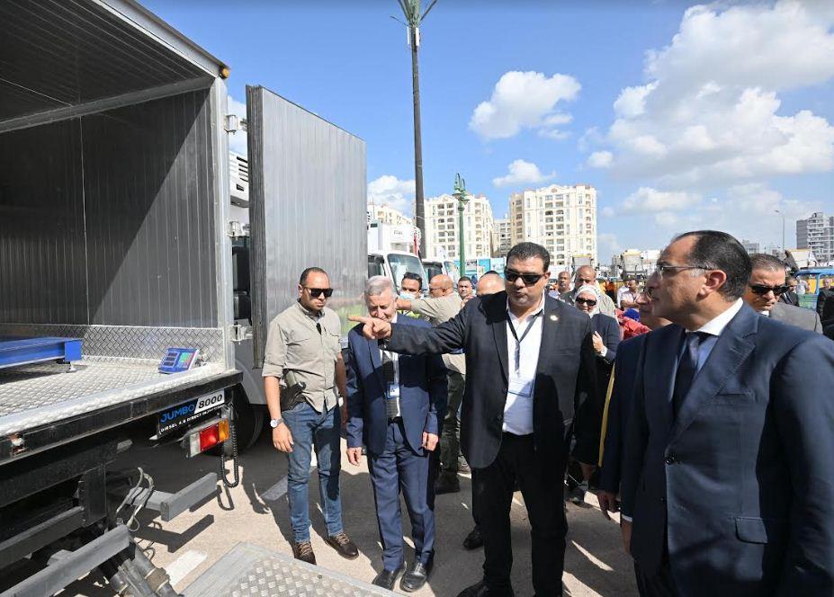 منظومة إدارة المخلفات بالإسكندرية.. تتعامل مع 5 آلاف طن مخلفات بشكل يومي.