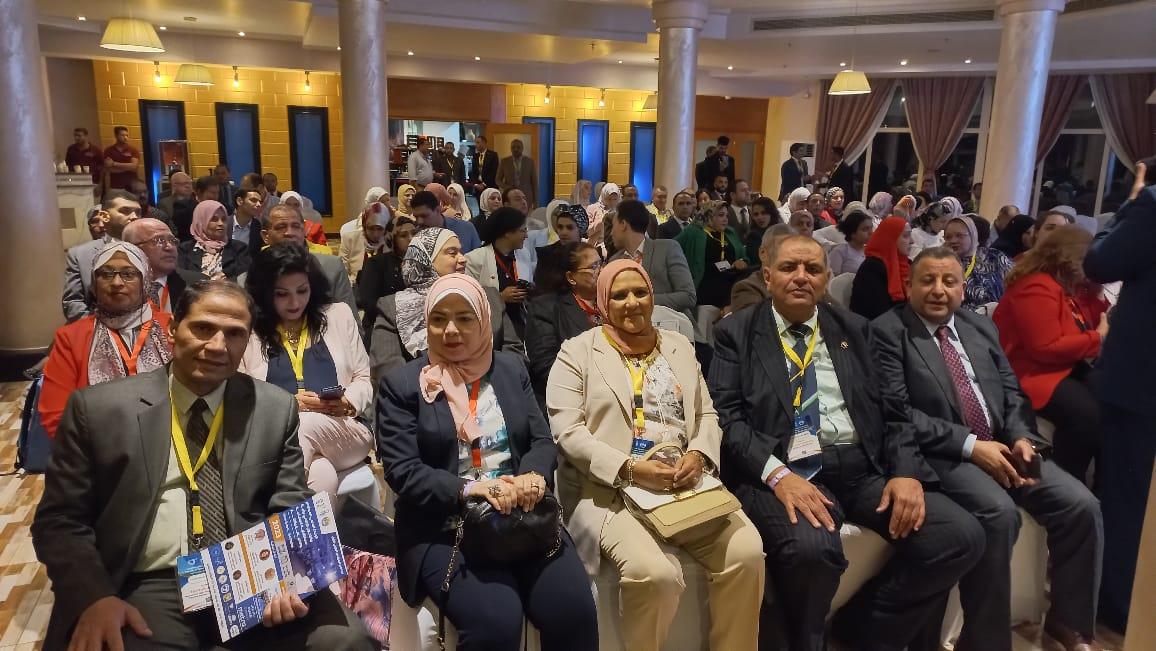 إنطلاق مؤتمر "البحث العلمي المستدام و التحول الرقمي رؤية مستقبلية للسياحة
