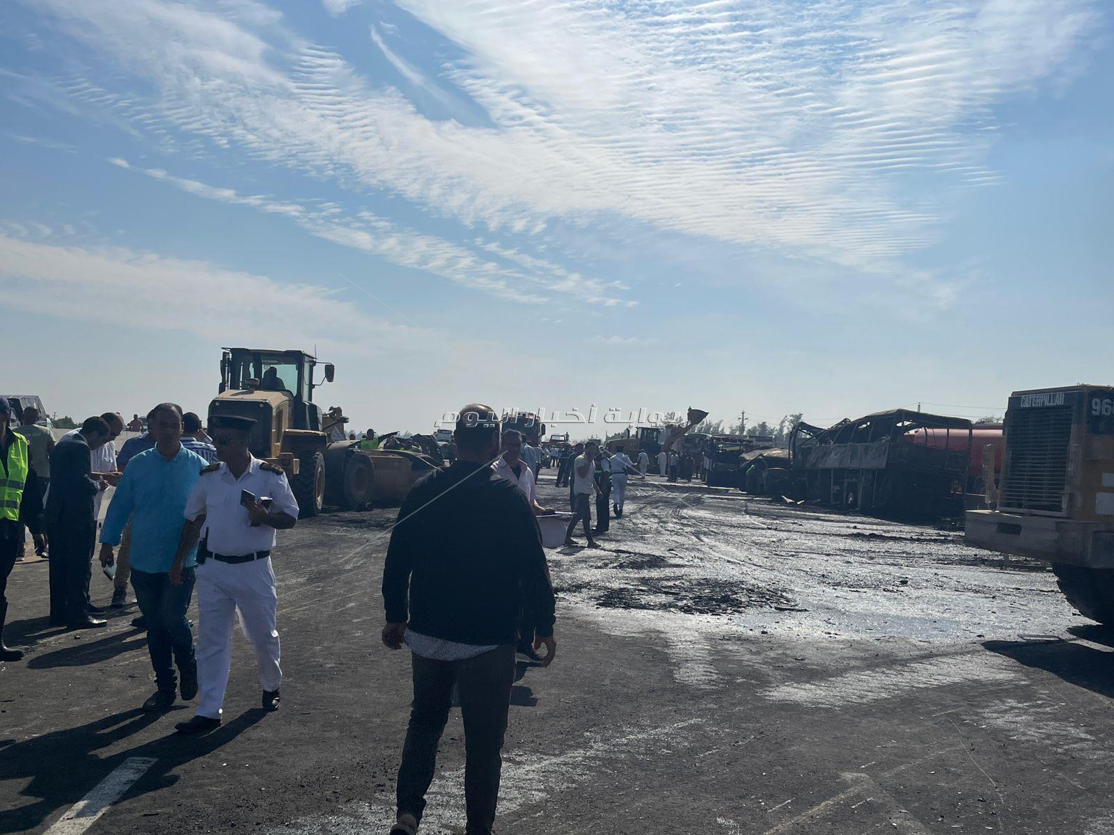  حادث مروع  مصرع 6وإصابة 54 شخصا إثر إصطدام أتوبيس