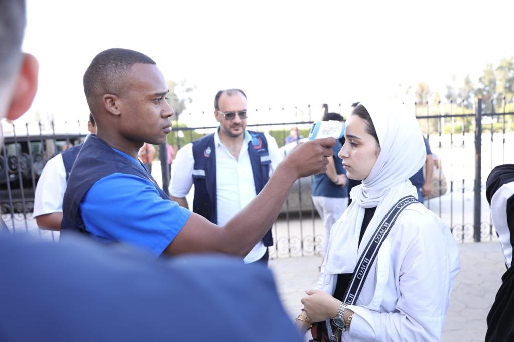 الصحة :وصول أول مجموعة من الأشقاء الفلسطينيين المصابين في أحداث غزة لعلاجهم بمصر
