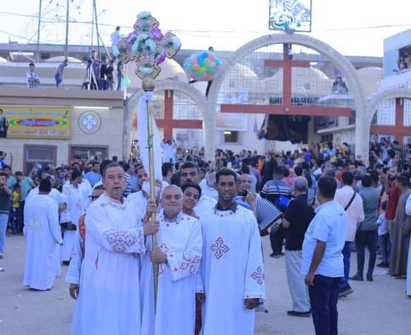 الالاف يحضرون ختام احتفالات مولد القديس الشهيد مار جرجس بالرزيقات غرب الاقصر