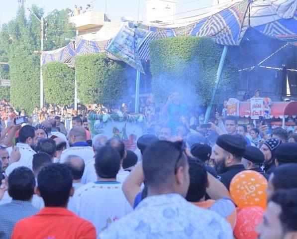 الالاف يحضرون ختام احتفالات مولد القديس الشهيد مار جرجس بالرزيقات غرب الاقصر