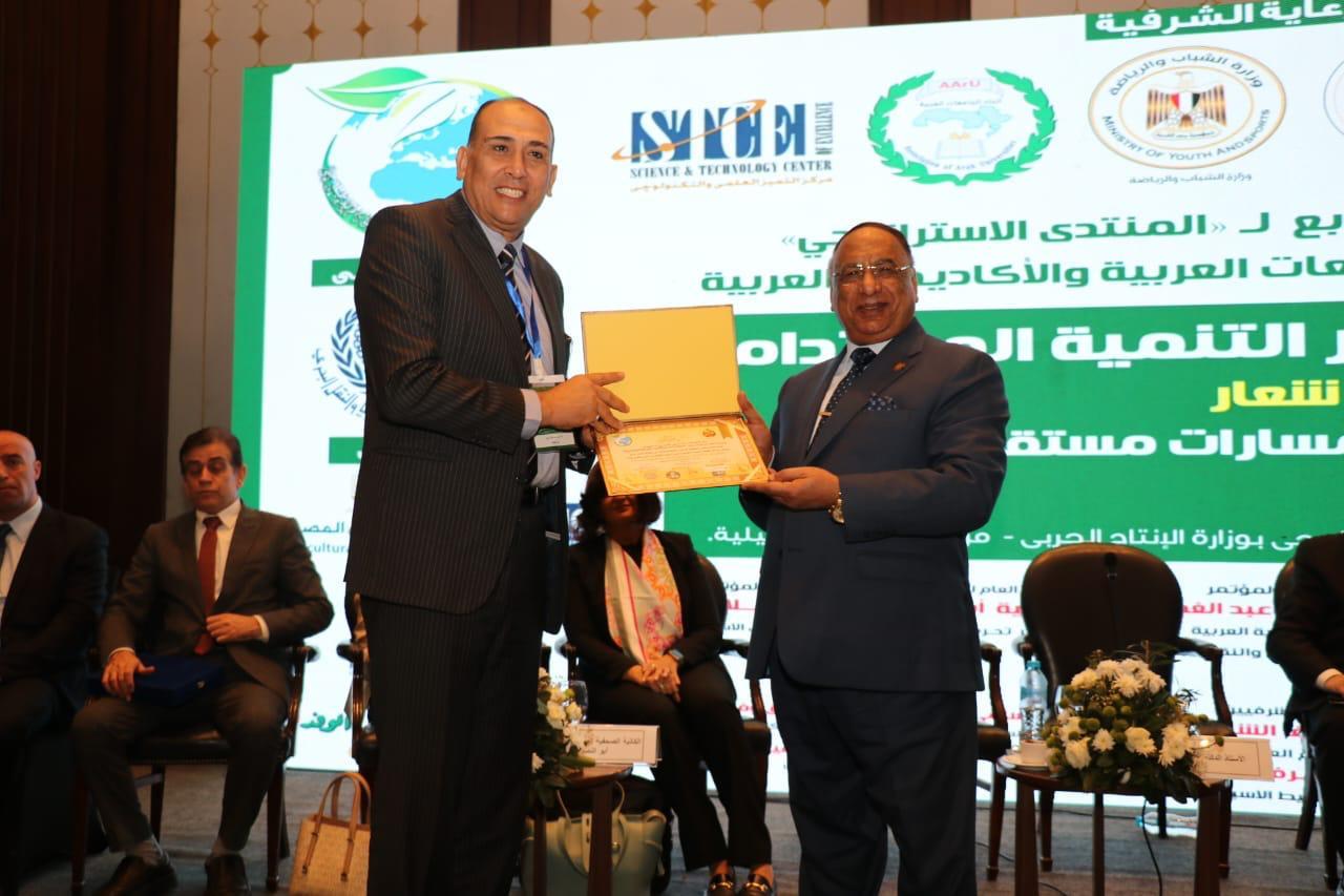 المستشار مسعد عبد المقصود الفخراني- رئيس قضايا الدولة خلال الفاعيلية