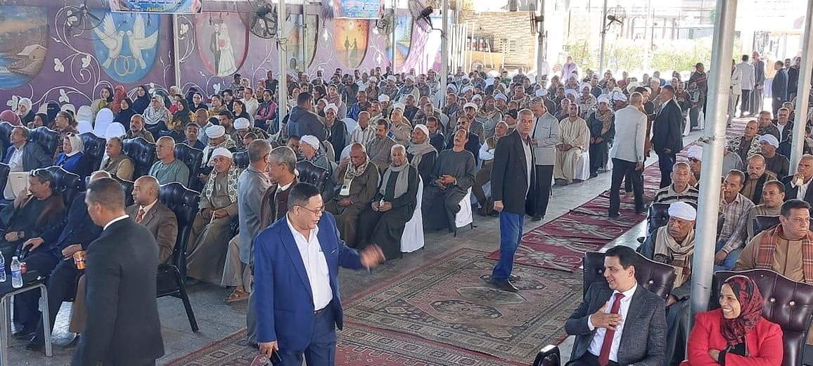 الزراعيين يؤيدون الرئيس السيسي في الانتخابات الرئاسية «كمل مشوارك كلنا معاك»