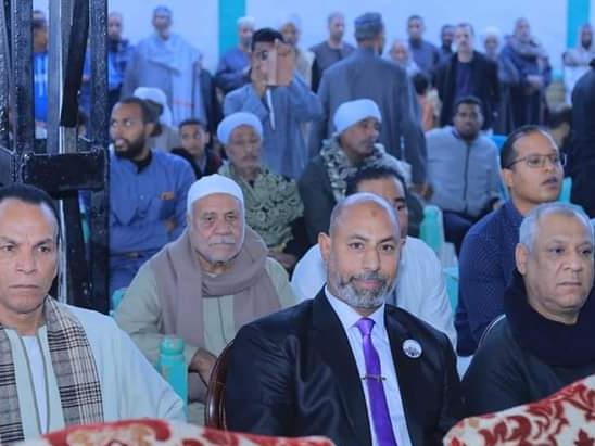 المئات يعلنون دعم المرشح الرئاسي عبد الفتاح السيسي في مؤتمر بالساحة الرضوانية