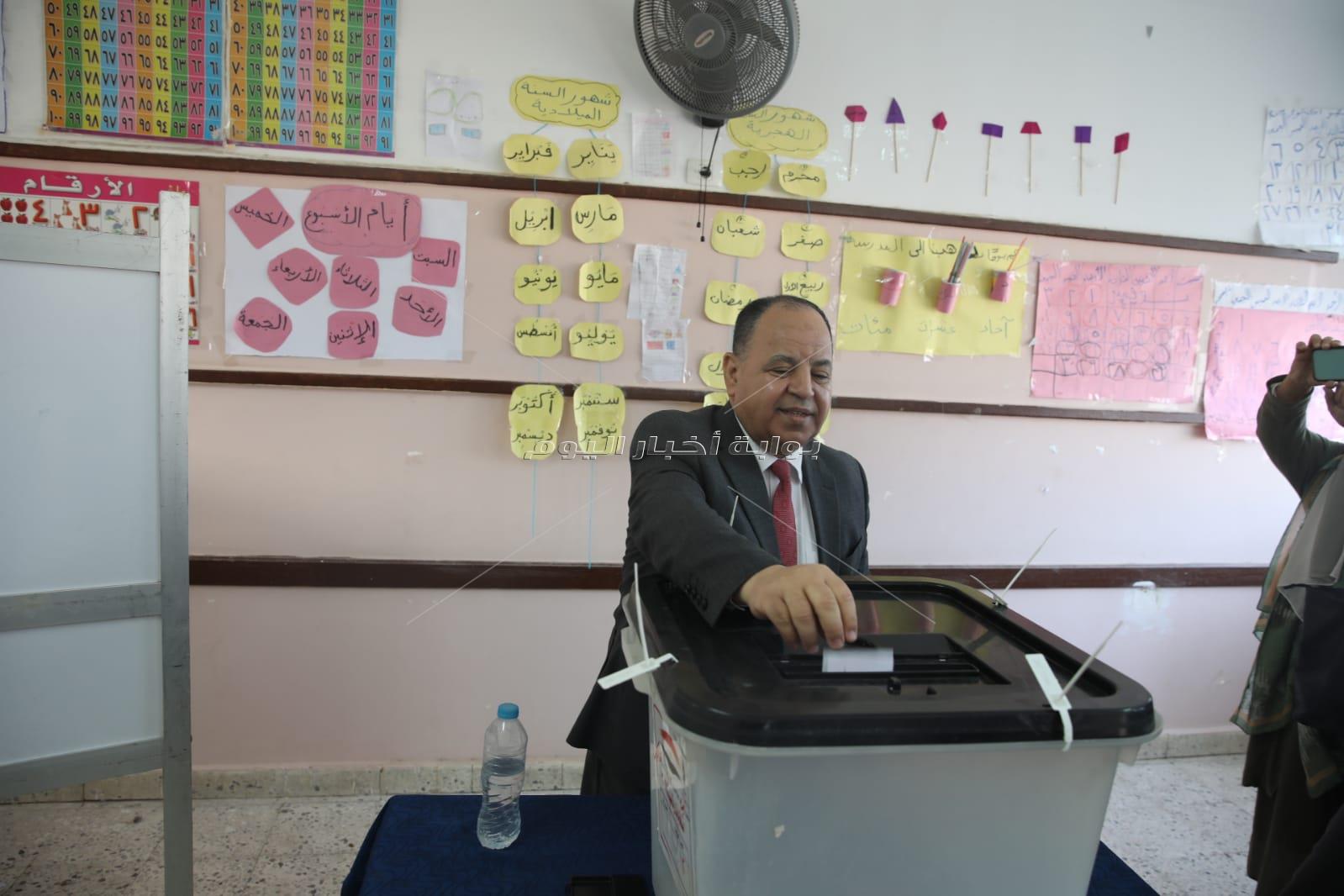 الانتخابات الرئاسية| وزير المالية: المصريون يكتبون تاريخًا في الممارسة الديموقراطية 