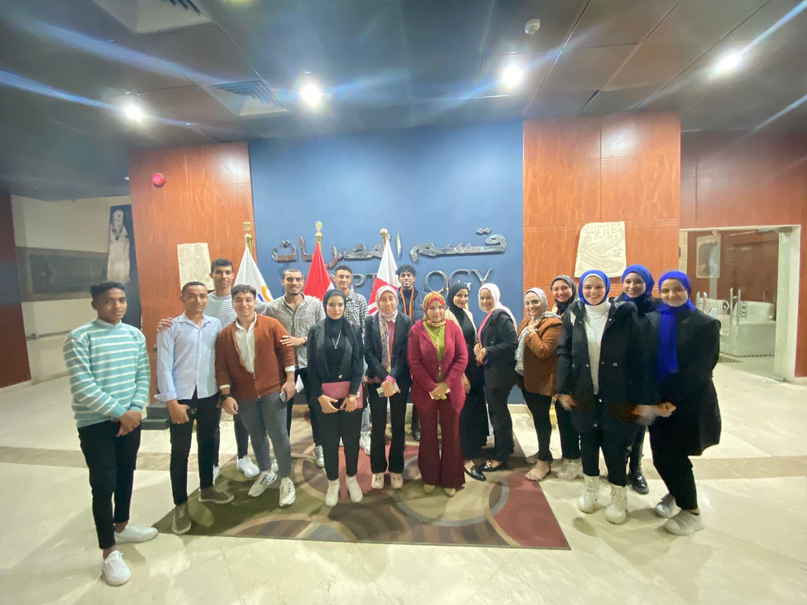 ندوة حول تعامد الشمس على الكرنك بمكتبة مصر العامة