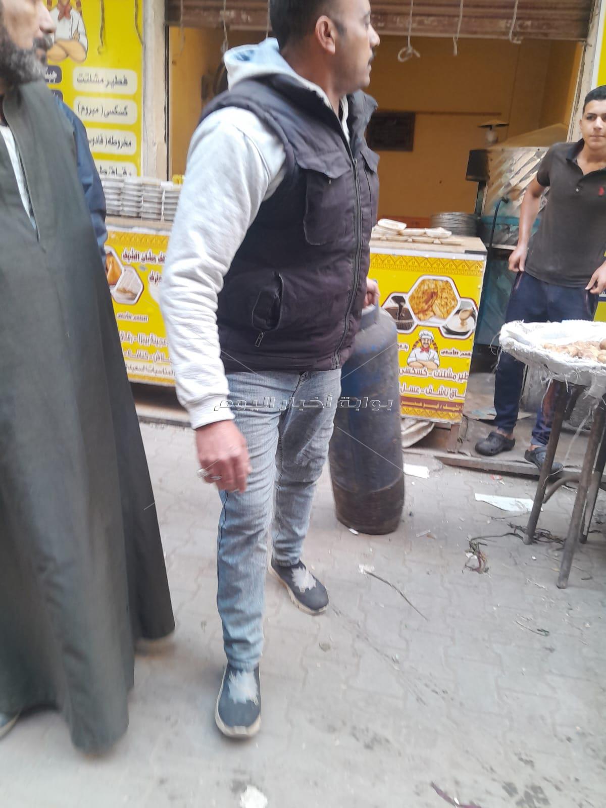 جانب من الحملات ازالة الاشغالات ببولاق الدكرور