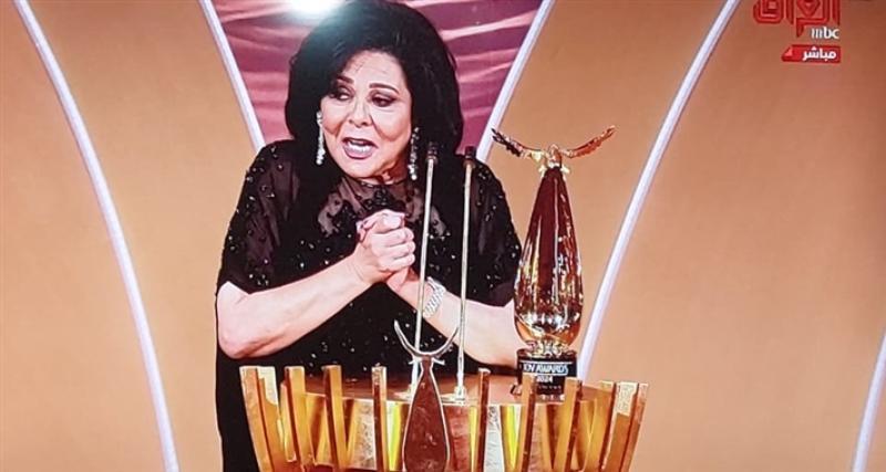 نجوم الفن ومشاهير العالم في حفل Joy Awards 