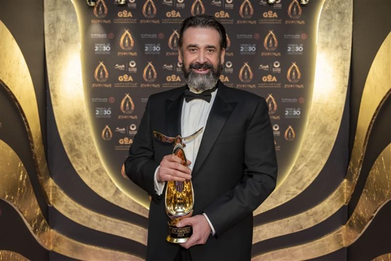 نجوم الفن ومشاهير العالم في حفل Joy Awards 
