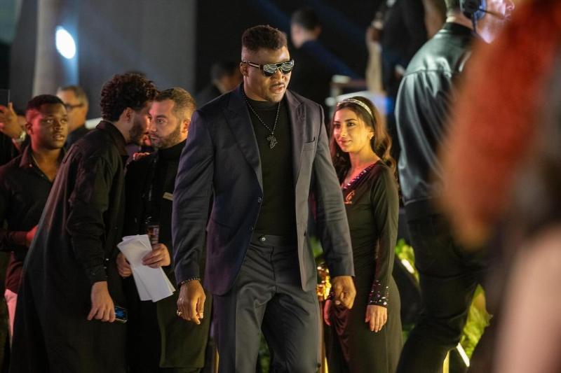 نجوم الفن ومشاهير العالم في حفل Joy Awards 