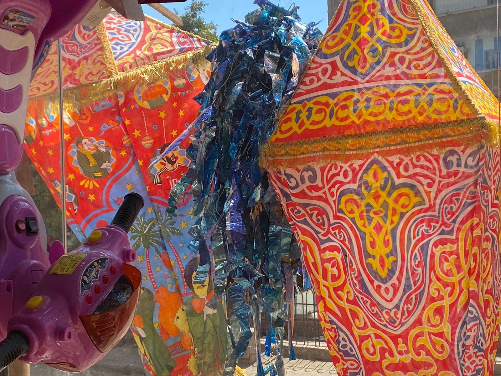 فوانيس رمضان رمزية وجمالية في شهر الصيام والعبادة
