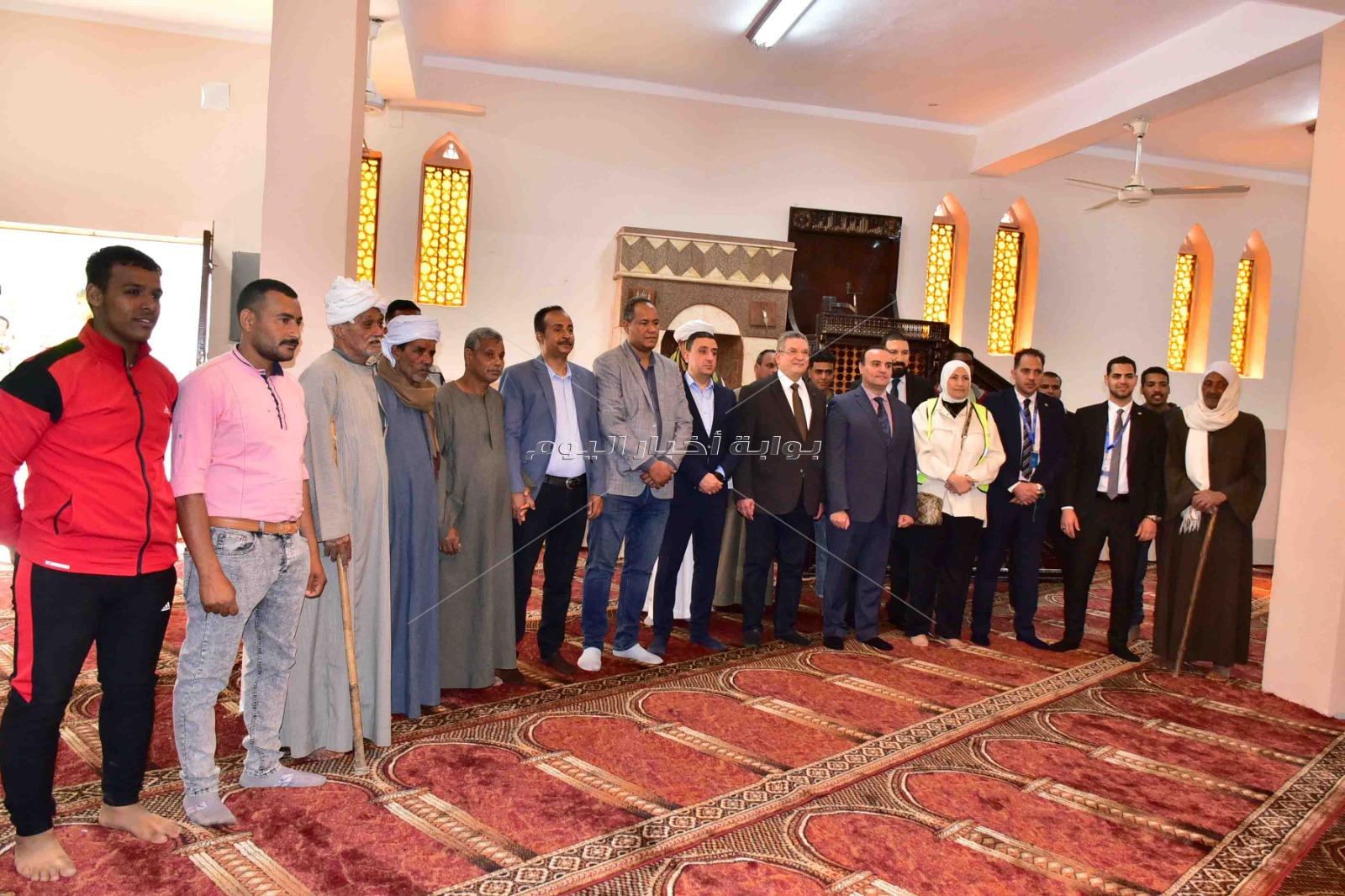 افتتاح أعمال إعادة إعمار عدد من منازل قرية نجع الجسور