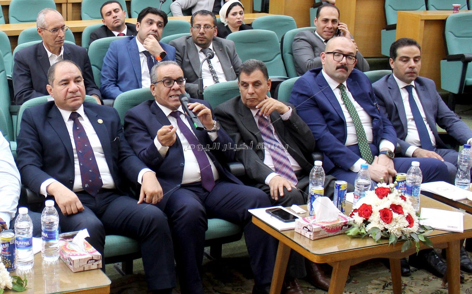 الوزاره تعمل على تطوير كافة مكاتب الشهر العقاري تنفيذاً لتوجيهات الرئيس السيسي
