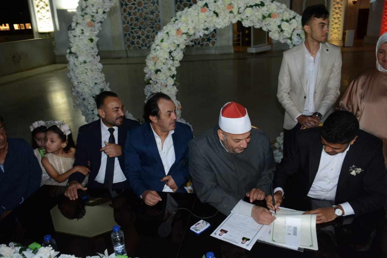 نجوم الفن في عقد قران ابنة علاء مرسي