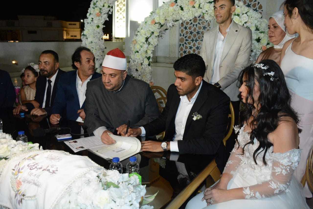 نجوم الفن في عقد قران ابنة علاء مرسي