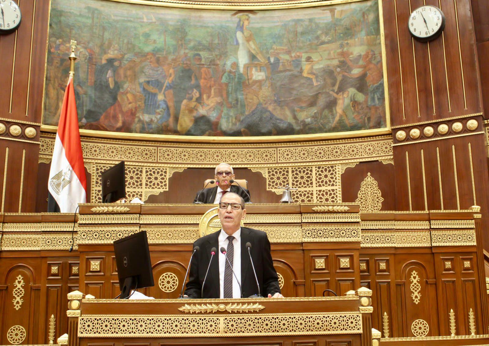 رئيس هيئة النيابة الإدارية يشهد الجلسة الافتتاحية لمحاكاة مجلس الشيوخ