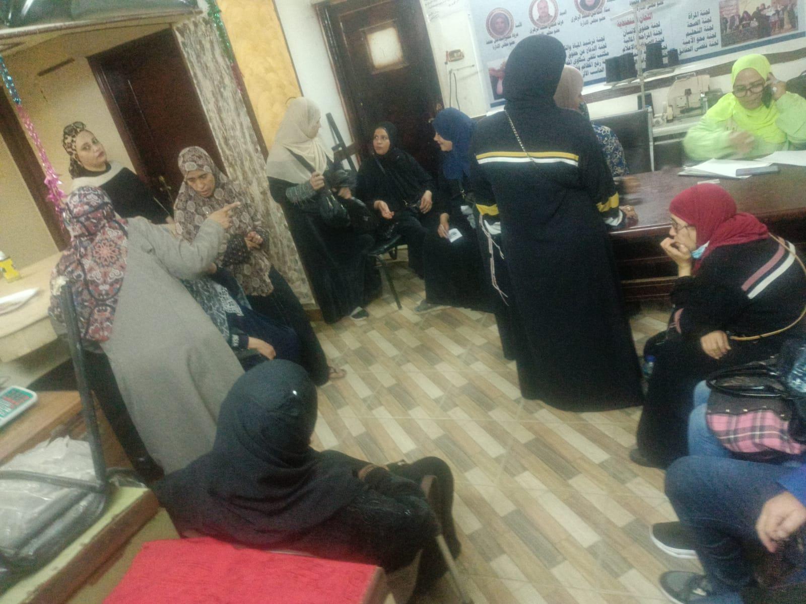 قافلة طبية للحركة الوطنية بالمقطم .. الكشف والعلاج بالمجان  | صور 