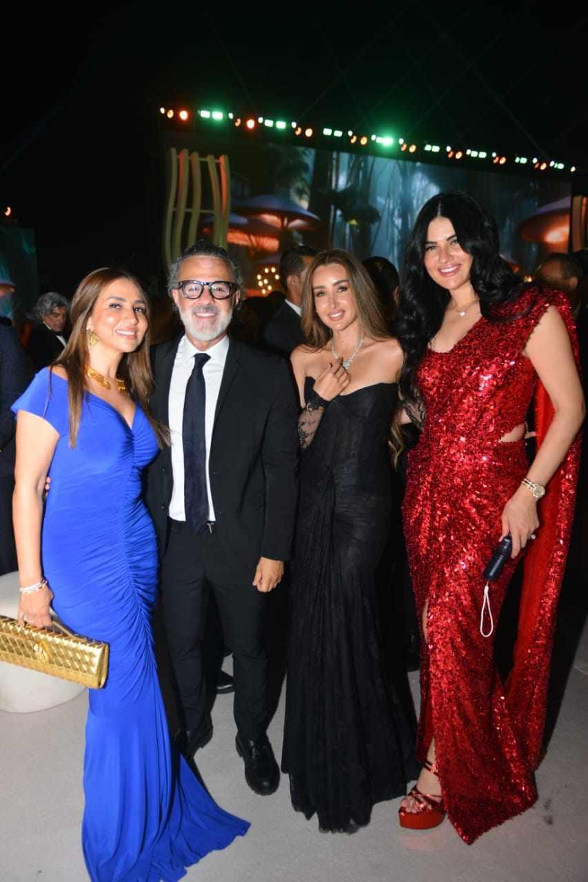 عمرو دياب و نجوم الفن والمشاهير في حفل زفاف ابنة محمد السعدي