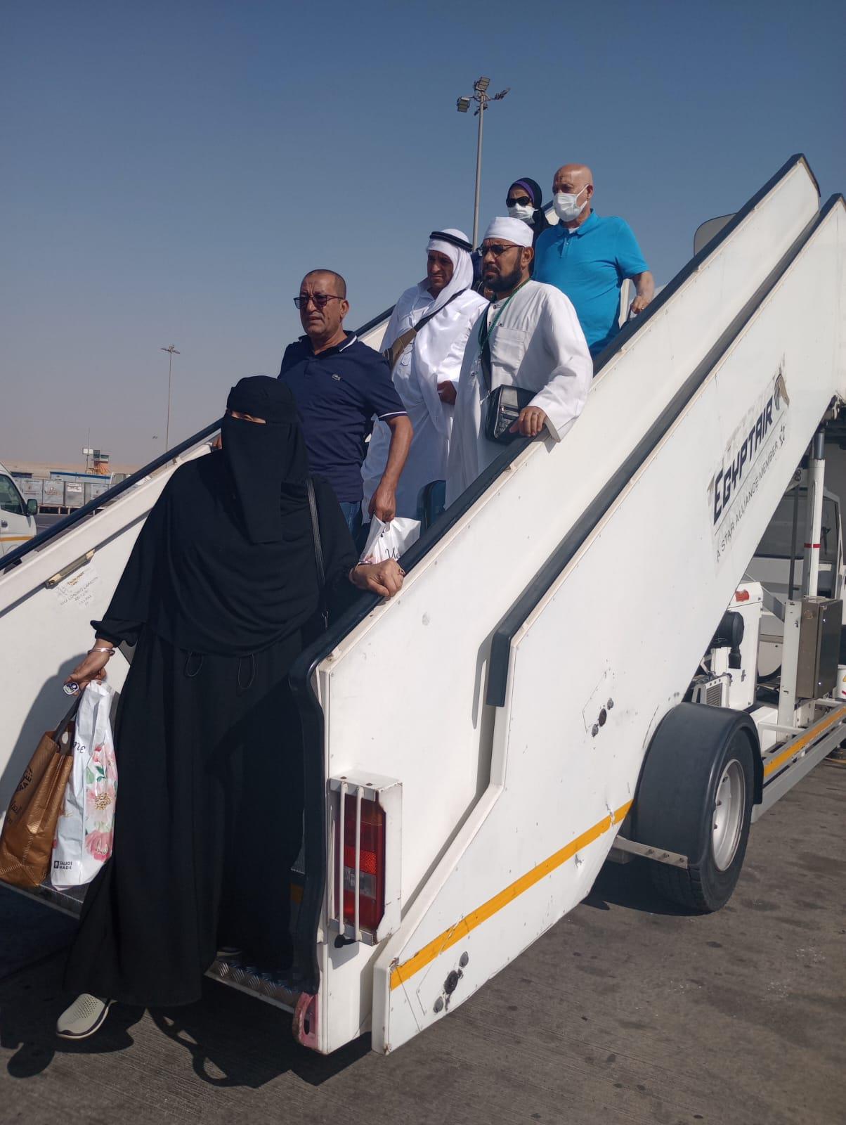 مصر للطيران   تسير اليوم ثاني أيام جسرها الجوى