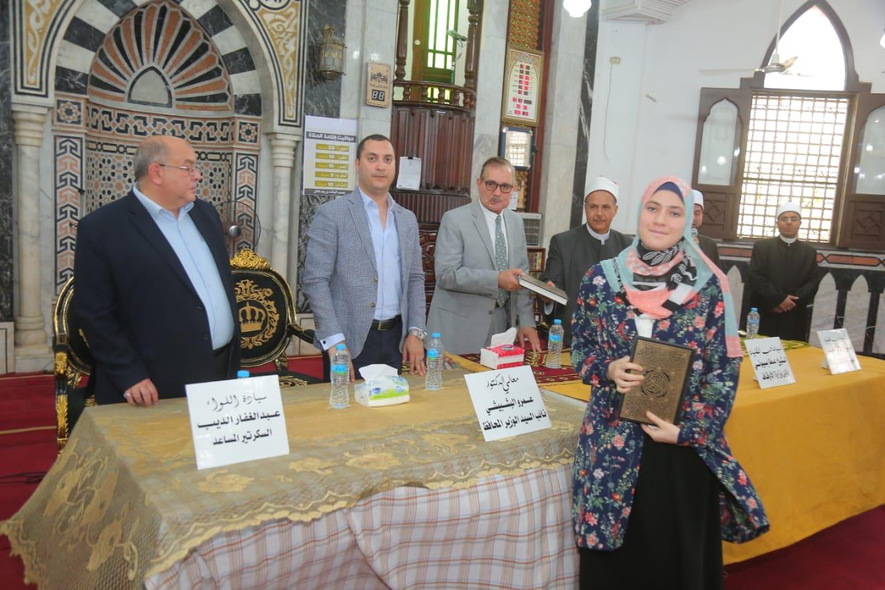 محافظ كفرالشيخ يشهد فعاليات البرنامج التثقيفي للطفل بمسجد الفتح بعاصمة المحافظة‎