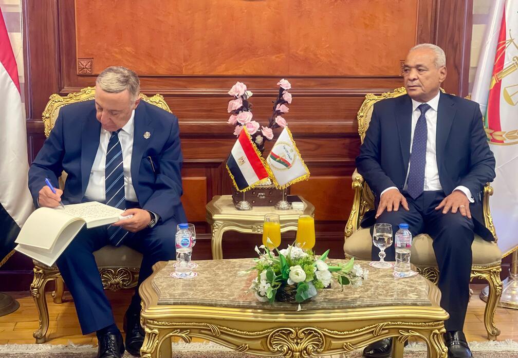 رئيس هيئة النيابة الإدارية يستقبل رئيس المحكمة الدستورية العليا