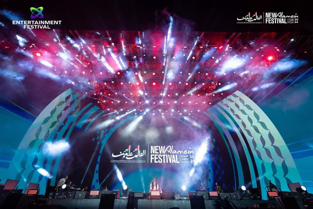 ما سر نجاح حفلة محمد منير في مهرجان العلمين؟ 