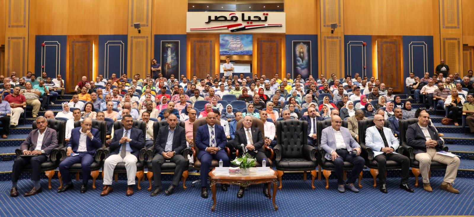 رئيس ميناء الإسكندرية الجديد: تطوير ودعم العنصر البشري أهم أولوياتي| صور