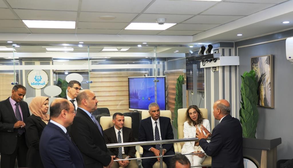 محافظ أسوان ومساعد أمين مجلس الوزراء لشئون إدارة الأزمات