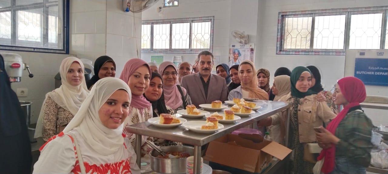 العمل :  دورات تدريبية مجانية على مهن  بمراكز التدريب المهني بسوهاج 