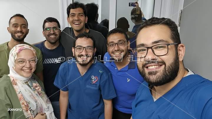 بعد التعدي عليه من محمد فؤاد.. ننشر صورة طبيب طوارئ «عين شمس»