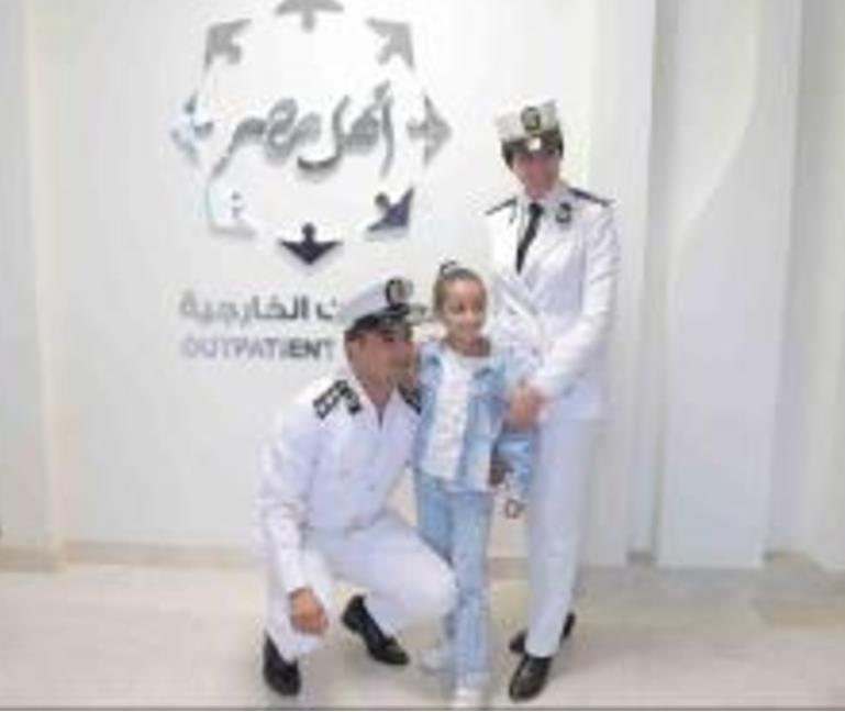 صور| الداخلية توجه وفدًا لزيارة مستشفى أهل مصر لتوزيع الهدايا على المرضى