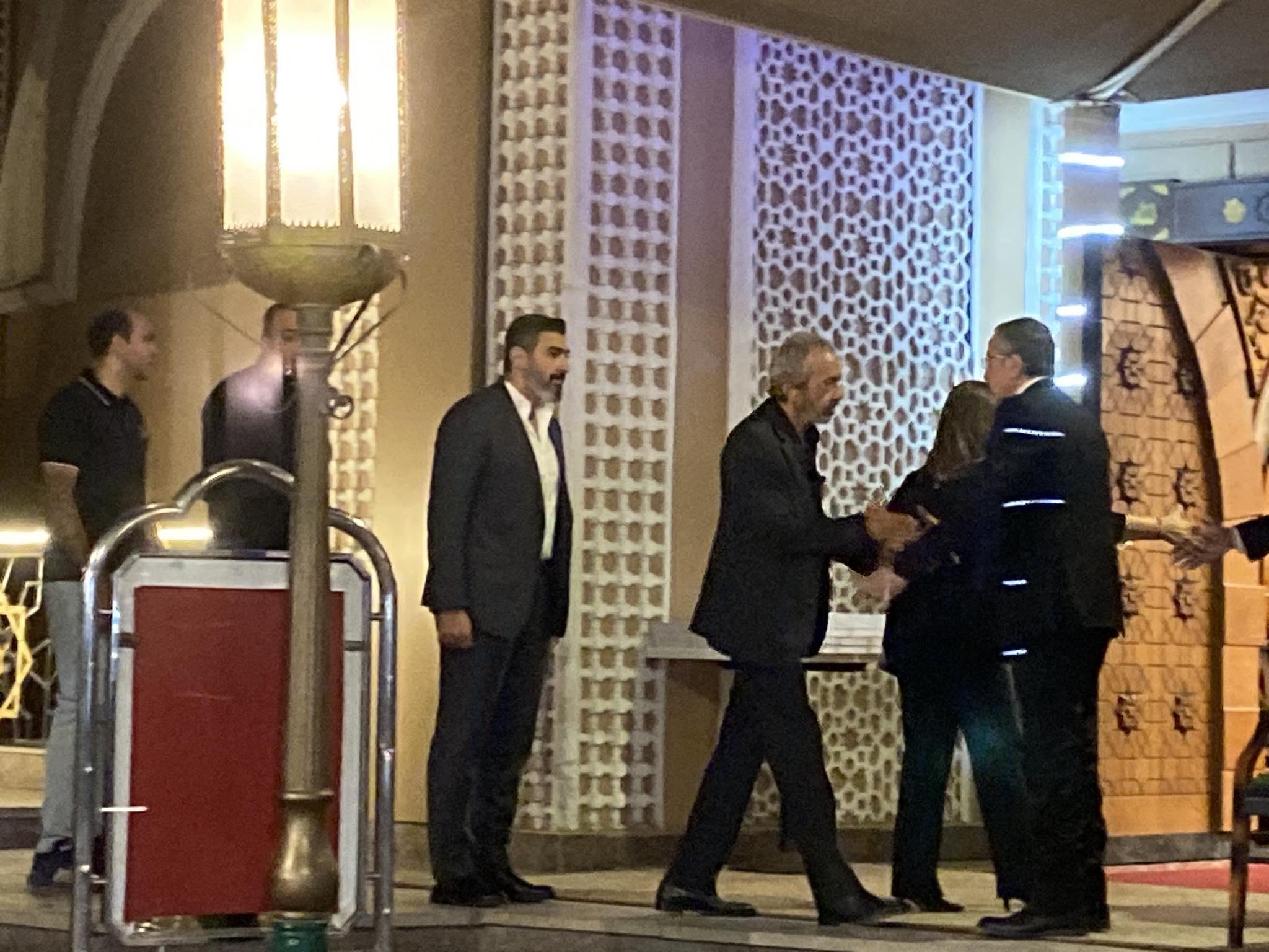 نجوم الفن في عزاء ناهد رشدي بمسجد الشرطة
